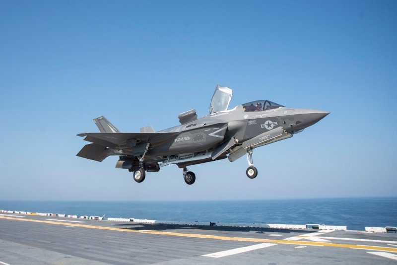 F 35 истребитель