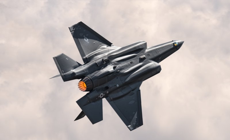 F 35 Lightning