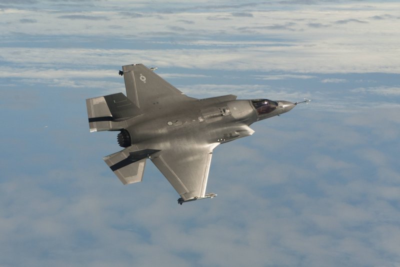 F 35 Lightning 2