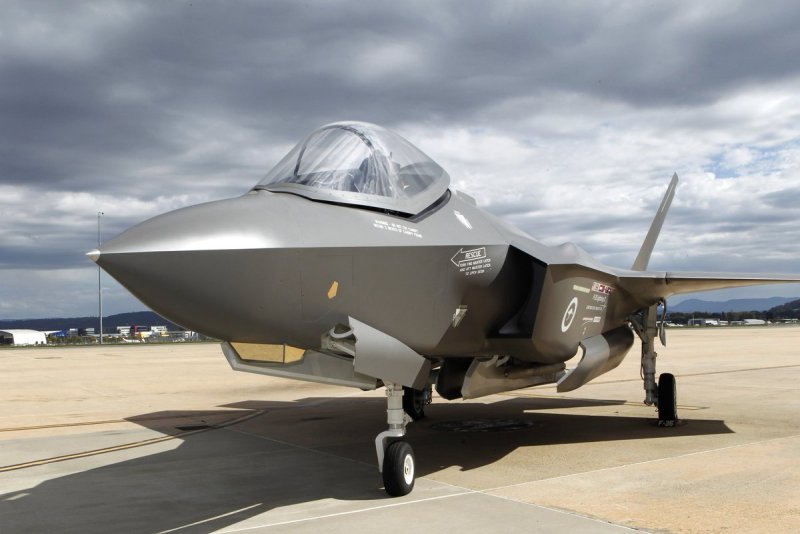 Истребитель 5 поколения США F-35