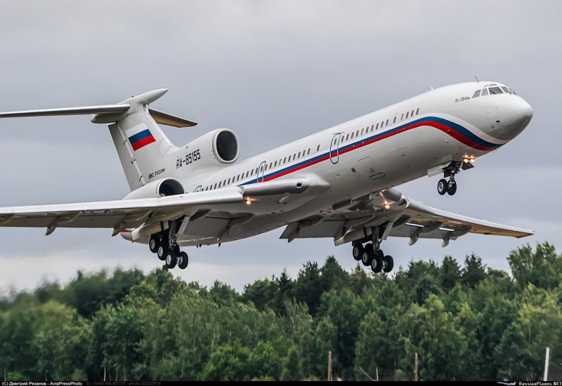 Самолет ту 154 м