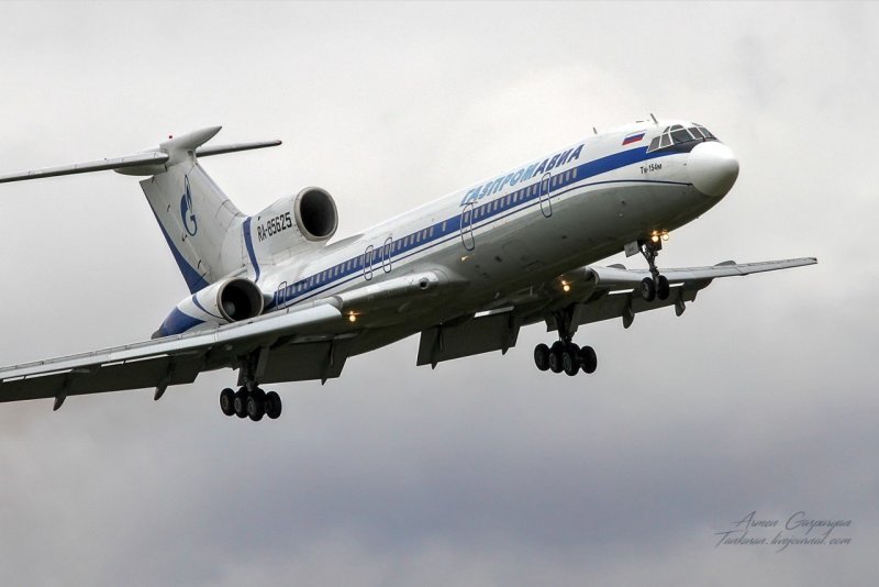 Ту-154 ассажирский самолёт
