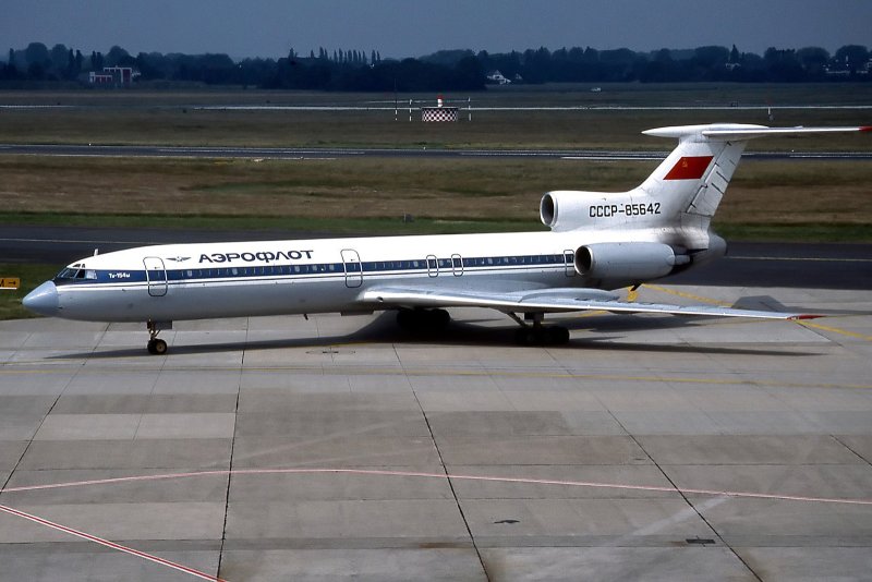 Ту-154 пассажирский самолёт
