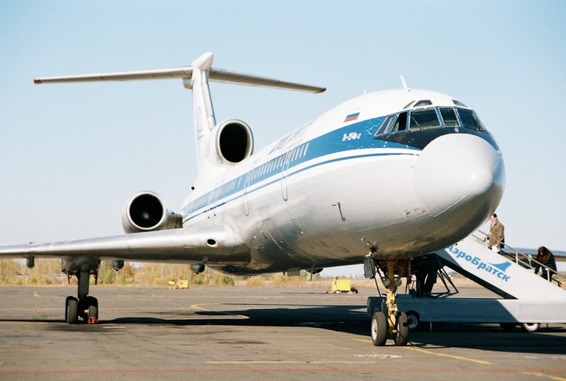 Ту-154 ассажирский самолёт
