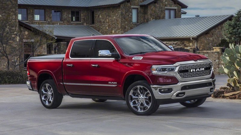 Додж пикап Ram 1500