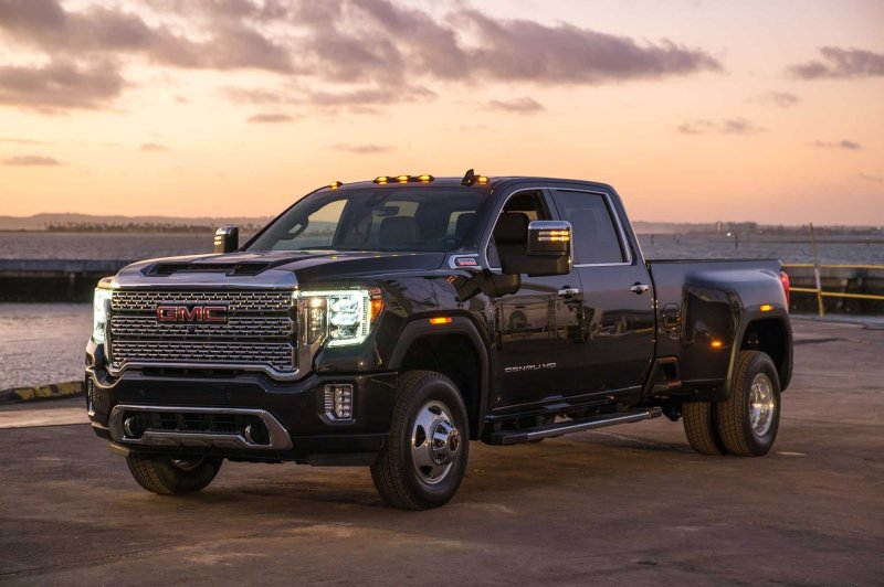 GMC Sierra 3500 Denali