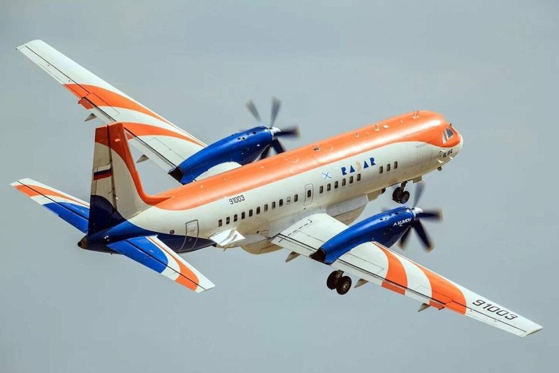 Самолет ил-114-300
