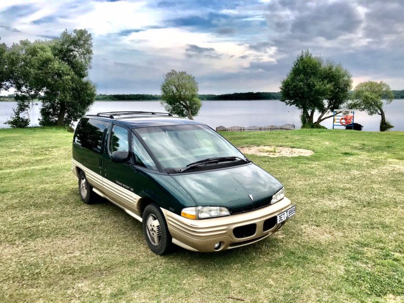 Pontiac Trans Sport 1990