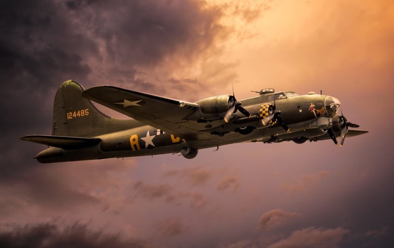 Boeing b-17 Flying Fortress самолет