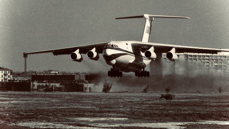 Первый полёт ил 76