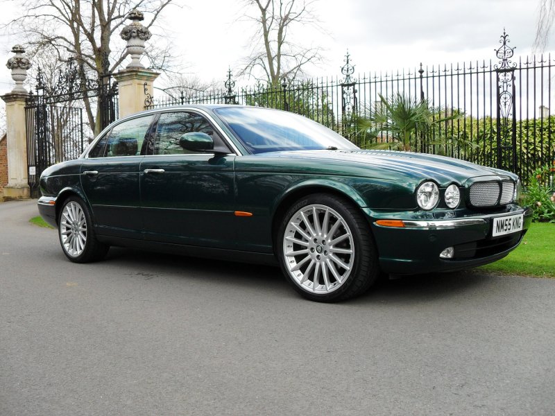 Jaguar XJ 358