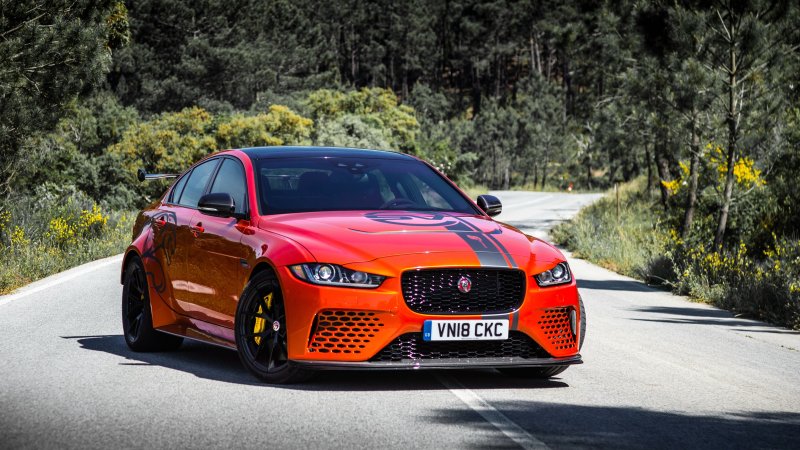 Ягуар xe SV Project 8