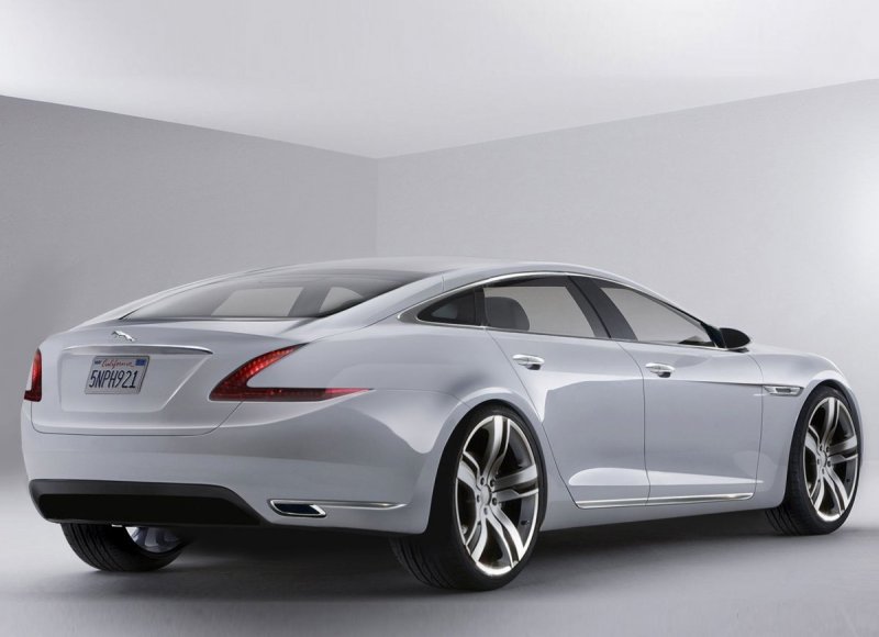 Новый Jaguar XJ 2020