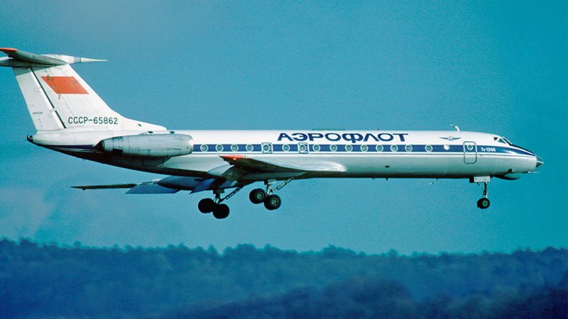 Ту-334 пассажирский самолёт