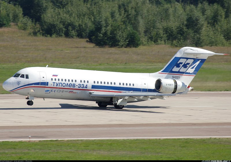 Ту-334 пассажирский самолёт