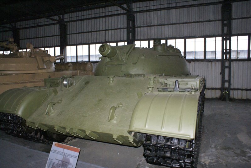 Танк огнеметный от-54