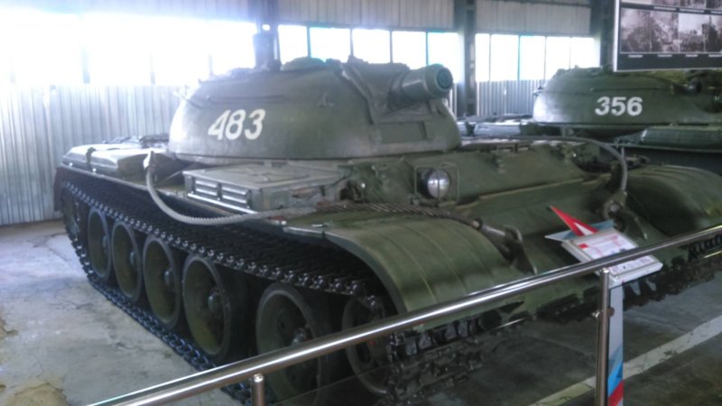Танк огнеметный от-54