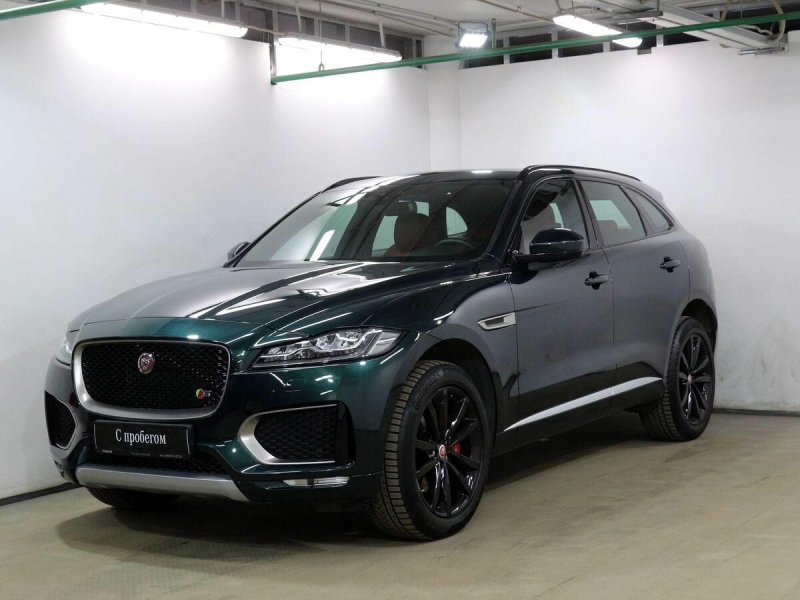 Jaguar f-Pace Green