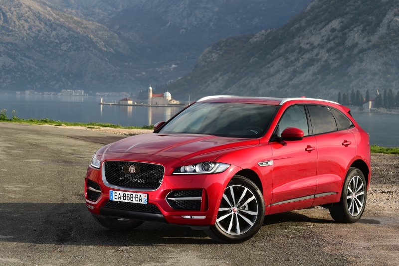 Jaguar внедорожник f Pace