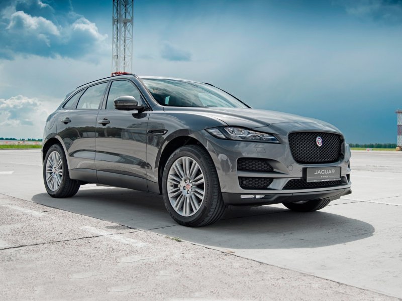 Jaguar f-Pace