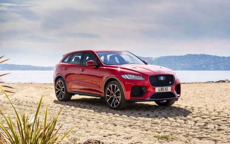 Ягуар Jaguar f Pace