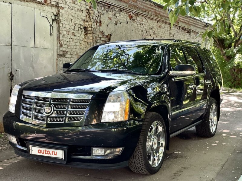 Cadillac Escalade Black 2011