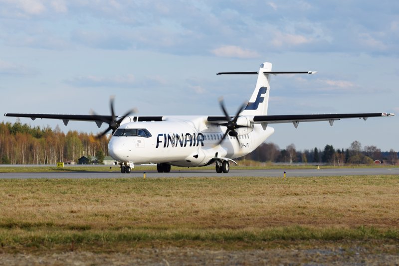 ATR ATR 72 самолет
