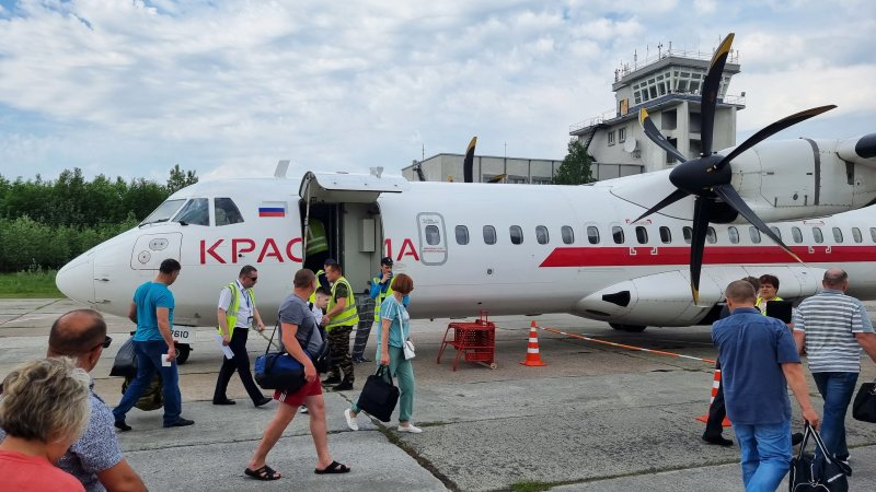 АТР 72 самолет расцветка