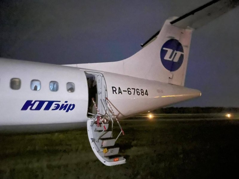 Самолет ATR-72 авиакомпании «ЮТЭЙР»,