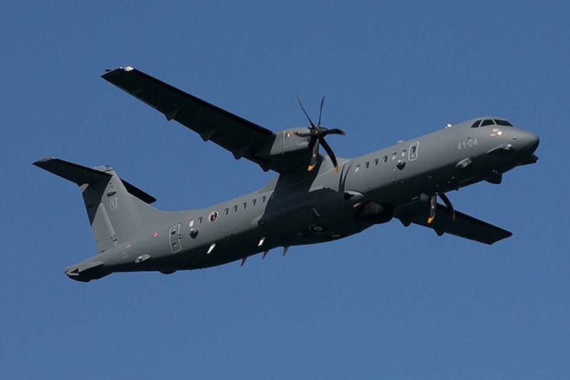 ATR 72 самолет