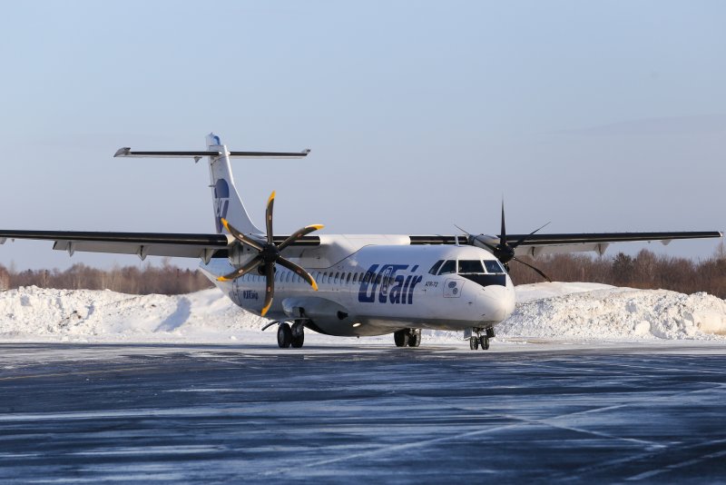 ATR 72 самолет UTAIR