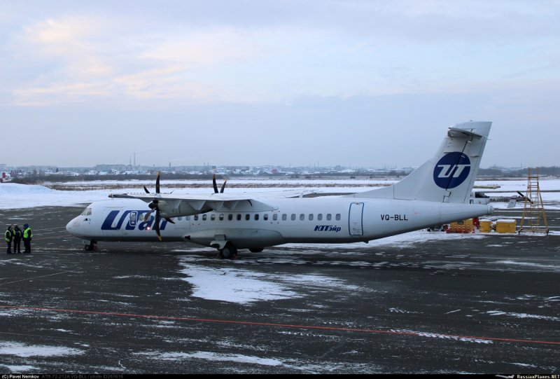 ATR 800 самолет