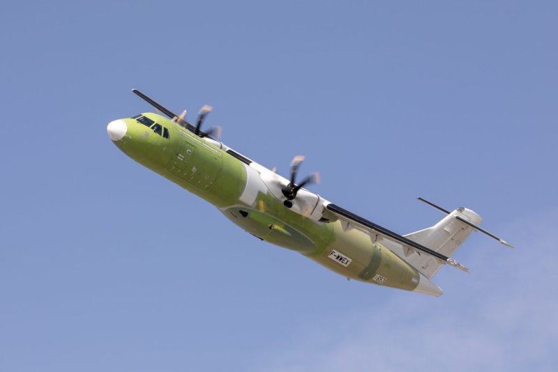 АТР 72 600 самолет