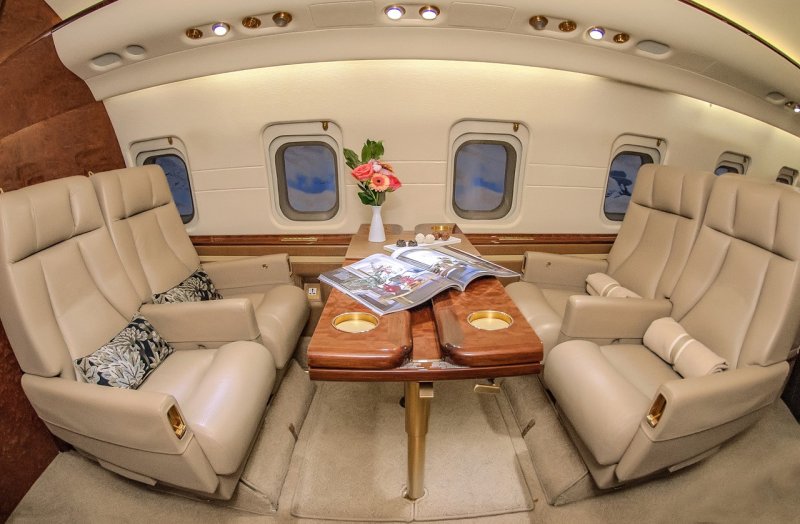 Bombardier Challenger 604 интерьер