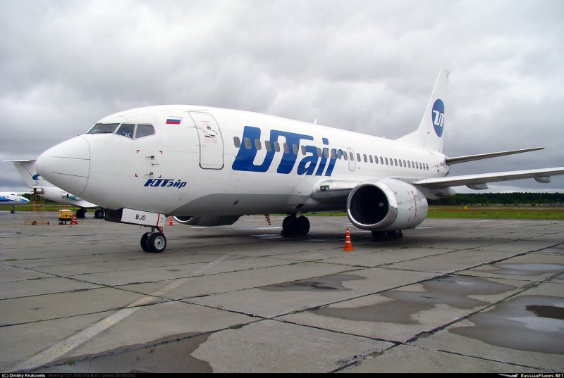 737-500 UTAIR