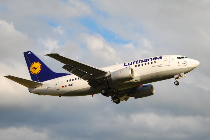 Boeing 737 500 Lufthansa