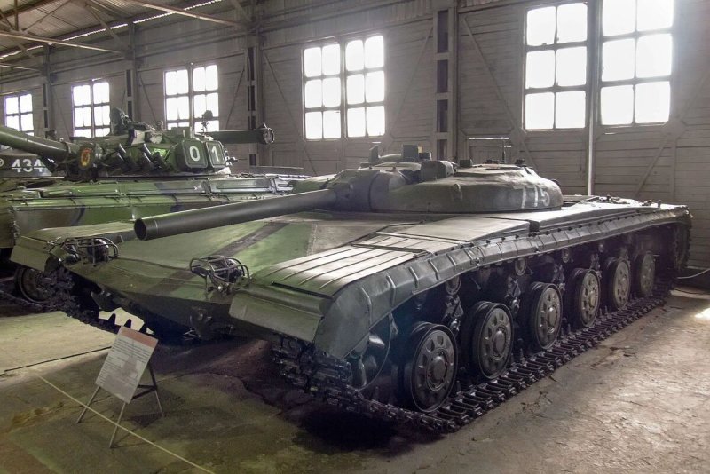 Танк объект 490 Тополь