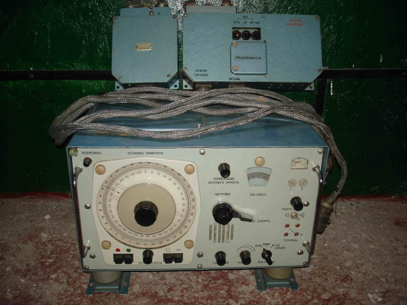 Судовой радиопеленгатор СРП-5
