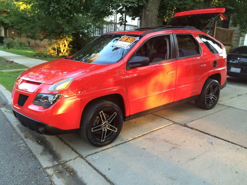 Pontiac Aztek crash