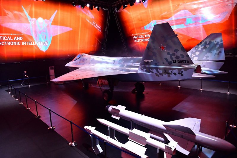 Новый российский истребитель Макс 2021