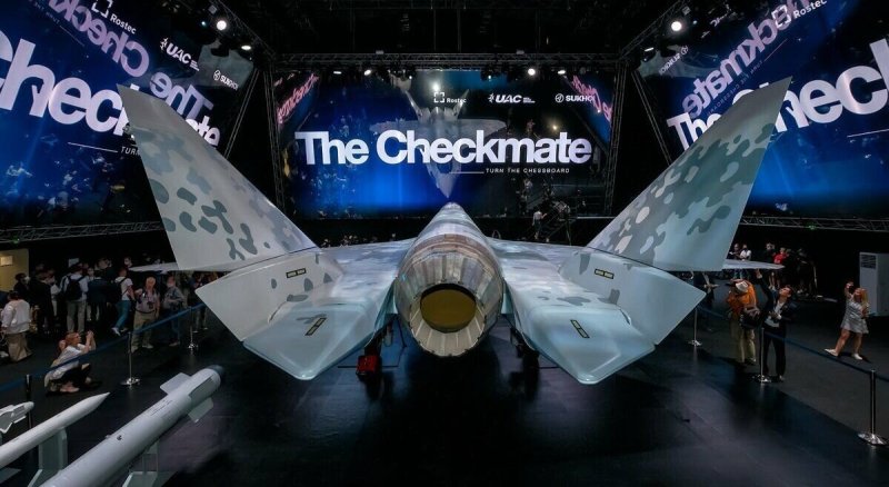 Новый истребитель на Макс 2021 Checkmate