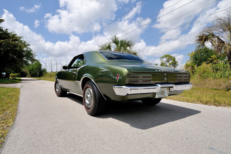 Pontiac Firebird 400 (1967)