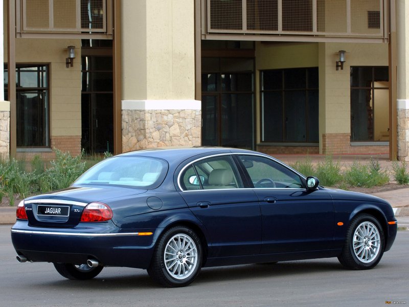 Jaguar s-Type 2003 года
