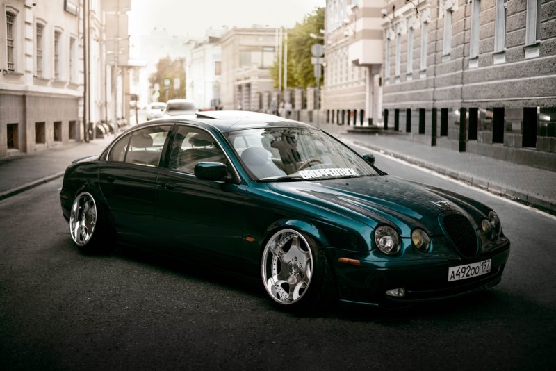 Jaguar x Type стенс
