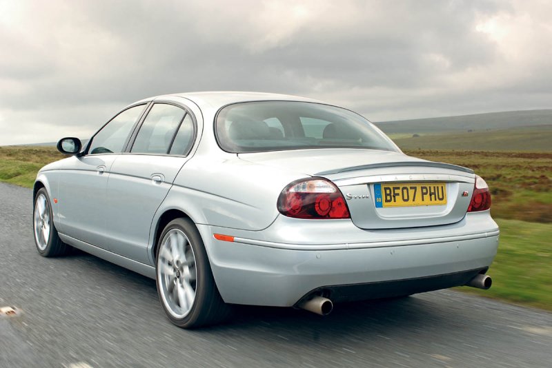 Ягуар s Type r 2000