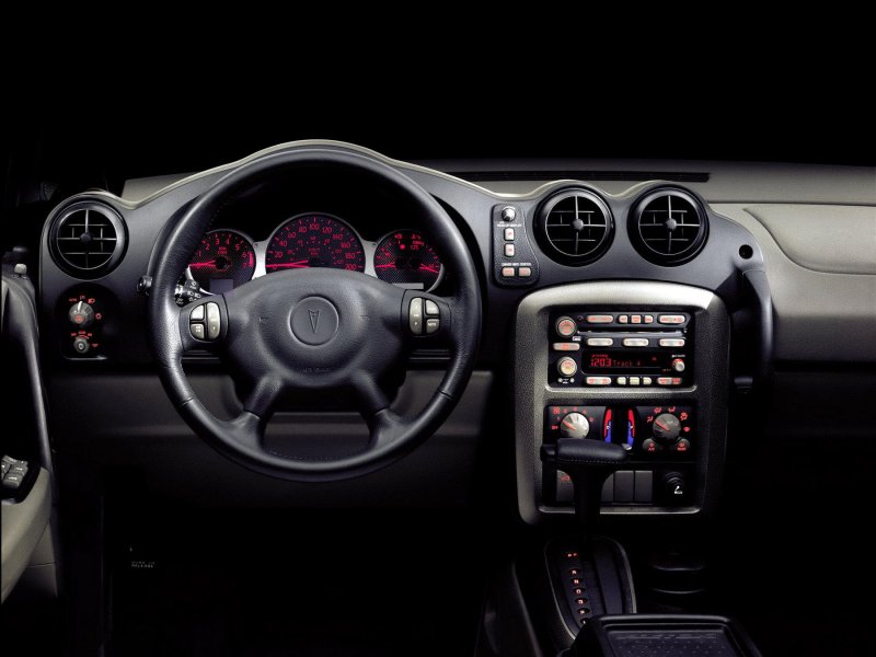 Pontiac Aztek салон