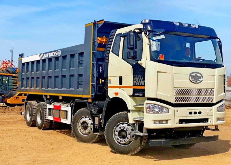 FAW 3310 8x4 самосвал
