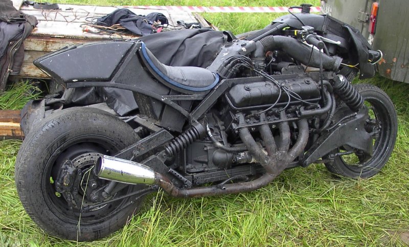 Мотоцикл Урал с v8