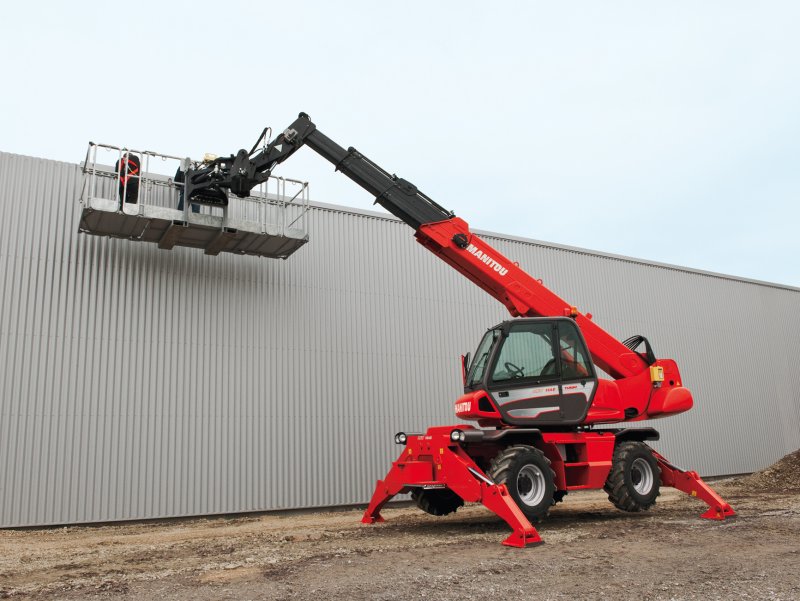 Телескопический погрузчик Manitou