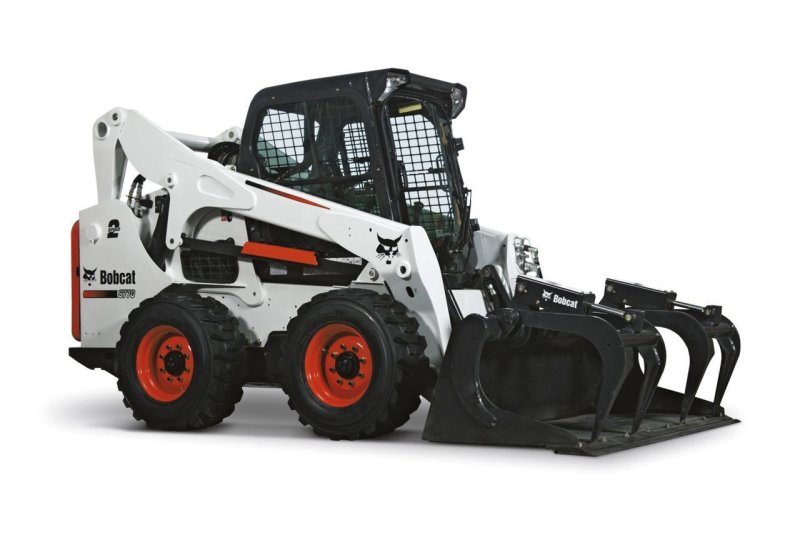 Мини погрузчик Бобкет s 770